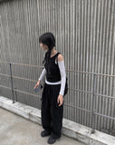 Wadeen Open Neck Cropped T-shirt