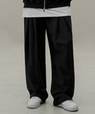 Inverted wide training pants