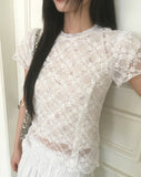 Puffy lace see-through frill t-shirt