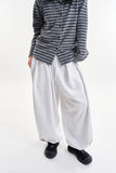 Structured pintuck balloon sweatpants