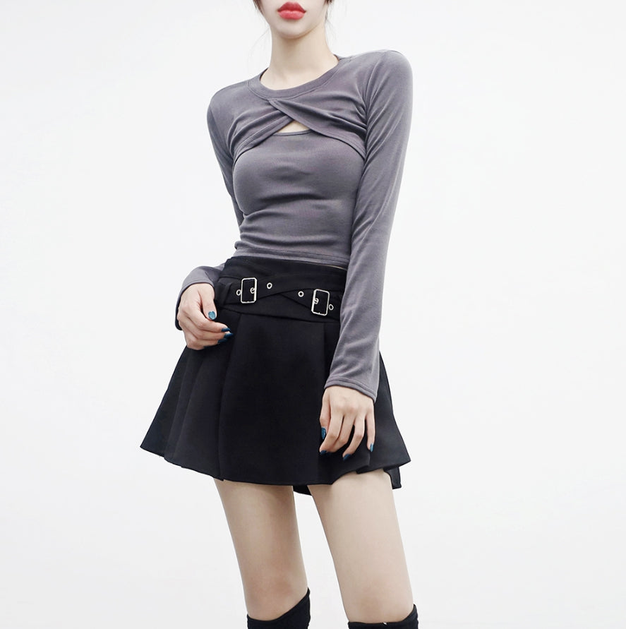 【タグ付き】inscrire 2023ss bolero sweat shirt M-ARGARET Woman: Short-sleeve jumper with cut-out logo | Diesel