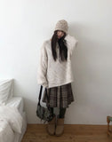Le Sue Flower Pattern Knit Beanie