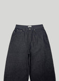 Kuro Non-Fade Balloon Wide Denim