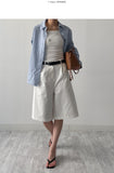 One Pin Tuck Cotton Bermuda Pants