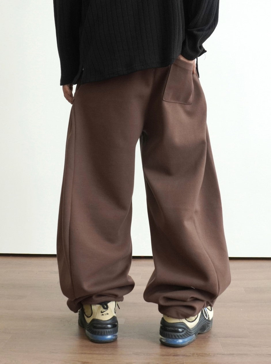 【DISCERNMENT】Pinch Side Snap Sweatpants DISCERNMENT (ディーサーメント) - ピンチサイドスナップ