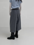 Meir Non-Obi Bermuda Slacks