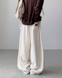 Bowl Pintuck Corduroy Pants