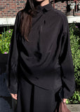 BUTTONNECK SHIRRING BLOUSE