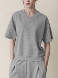 Lucy V-neck Short Sleeve Setup