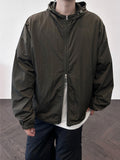 Plan) Light Two Way Glossy Windbreaker