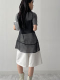 One Pin Tuck Cotton Bermuda Pants