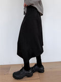 EDGE SLIT SKIRT