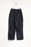 curve balloon denim