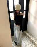 [Brushed Lining] Leha studded round neck slim t-shirt