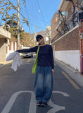 [BAONHAUS] Sorea Flower Ribbed Long Sleeve Tee