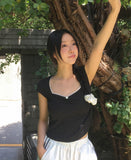 Dohwa Dot Rose Lace Crop Short Sleeve T-shirt