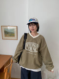 Sieming V-Neck Lettering Over Sweatshirt