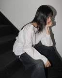 Beunu one-shoulder muffler strap blouse shirt