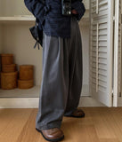 Hounds three-tuck wide slacks