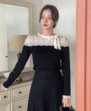 Roble Lace Color Matching Ribbon Tie Knit