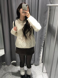 Labo Cable Round Knit