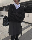 Mila V-neck Cable Loose Fit Knit