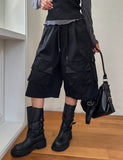 Onz Stitch Multi-Pocket Bermuda Pants