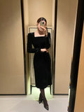 Mamon Velvet Square H Line One Piece (Belt Set)