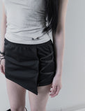 [mnem] Piercing Half-Neck Sleeveless