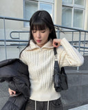 Chise cable knit half zip-up