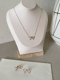 Rendine Ribbon Cubic Necklace