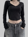 Lisit Deep V-Neck Cropped T-Shirt