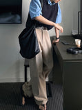 Moz Balloon Two-Tuck Pants