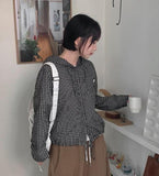 Heiki Pocket String Check Hood Shirt