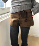 [Belt + Keychain + Pants SET] Defi Suede Short Pants