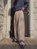 Woobin Two Tuck Wide Slacks