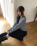 Soy Striped V-Neck Knit