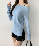 Boat Neck Off-Shoulder Knit Long Sleeve Slit Slim Fit T-Shirt