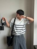 V-in stripe button collar short sleeve knit