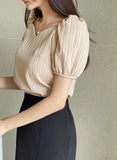 Missing Heart Neck Puff Span T-Blouse