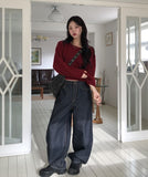 Chippo Button Boat Neck Wool Crop Knit