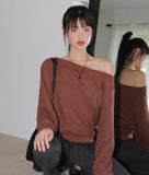 Kento waffle pocket off-shoulder sweatshirt