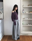 Kyuhin Sleeve Button One-Shoulder Sweatshirt