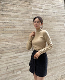 Modenin Gold Button Half-Neck Knit