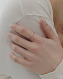 Truly Essence 14K Cross Pave Ring