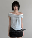 Kern Tie Color Matching Off-Shoulder Sleeveless