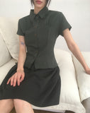 Deep embossing wrinkle collar short sleeve shirt