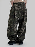 Etin Camo Pintuck Pants