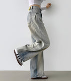 Side Pin Tuck Line Wide Fit Denim Pants