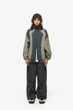 Neck slit hooded windbreaker